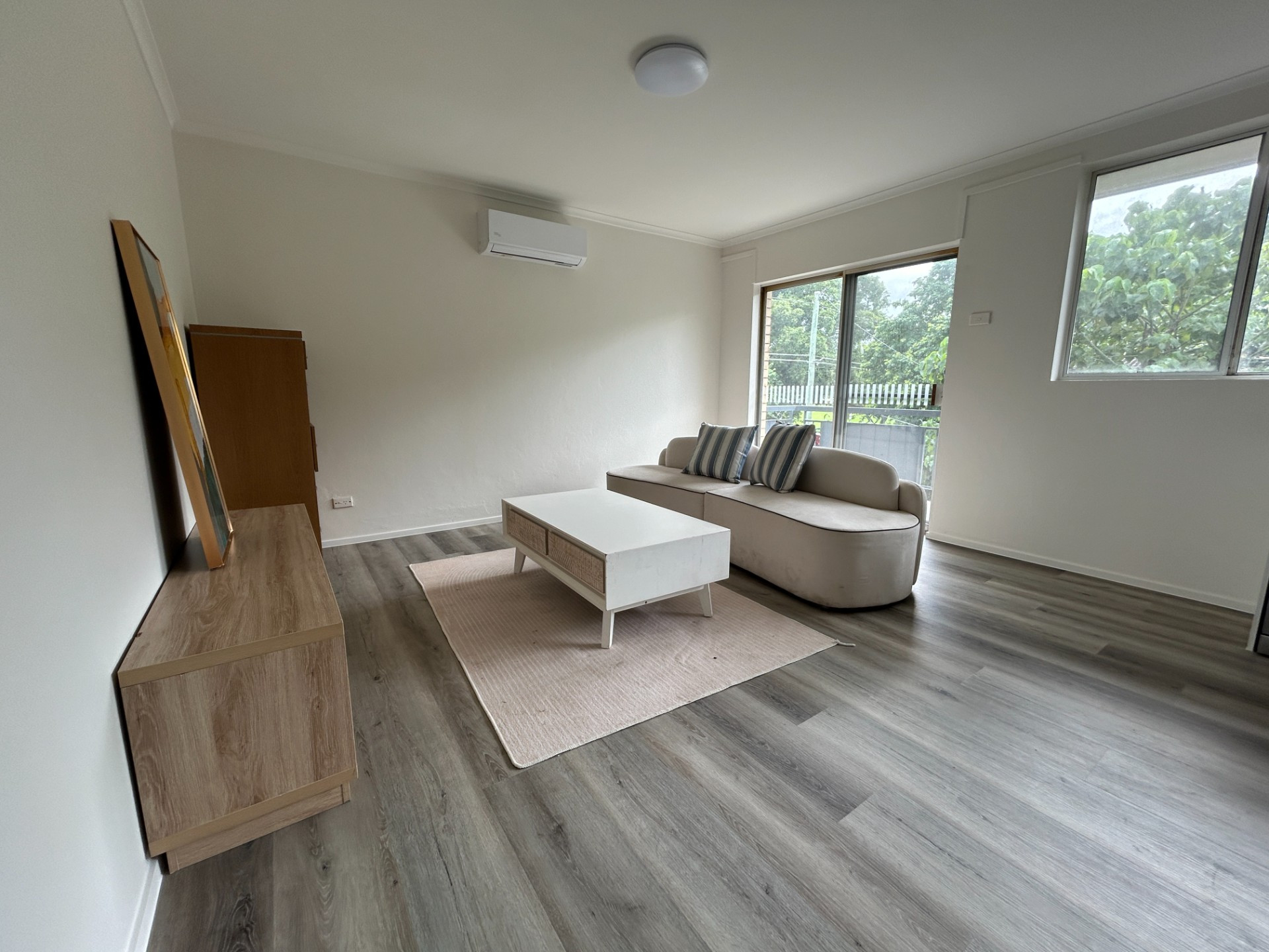Individual unit In Greenslope QLD